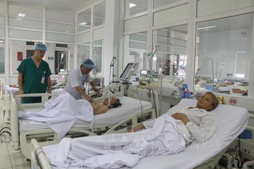 Áp dụng giá viện phí với người bệnh không có thẻ bảo hiểm y tế tại 50 bệnh viện
